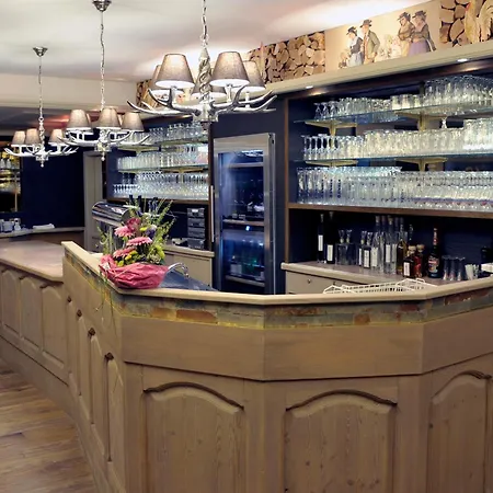 Zum Goldenen Hirschen * Martinstein